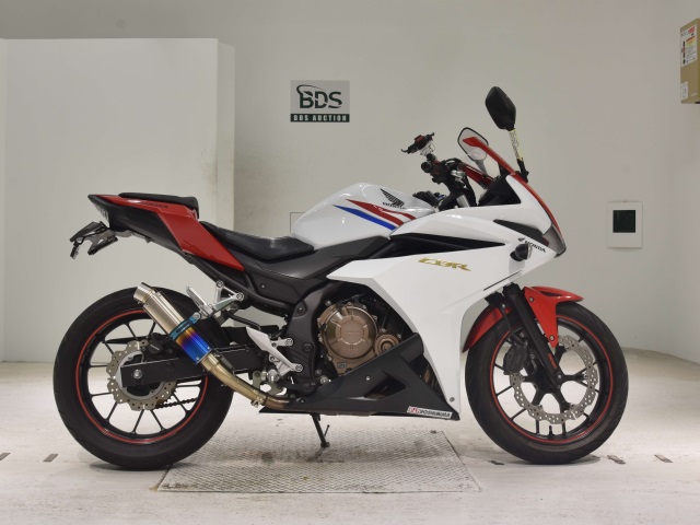 Honda CBR400R 2016