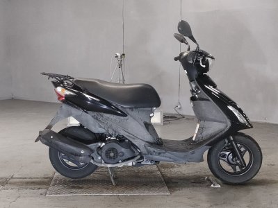 Suzuki SKYWAVE 250S