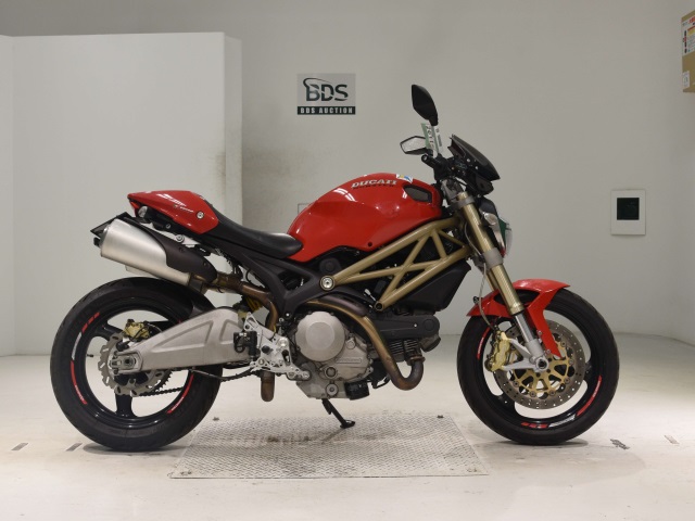 Ducati MONSTER 696 2013