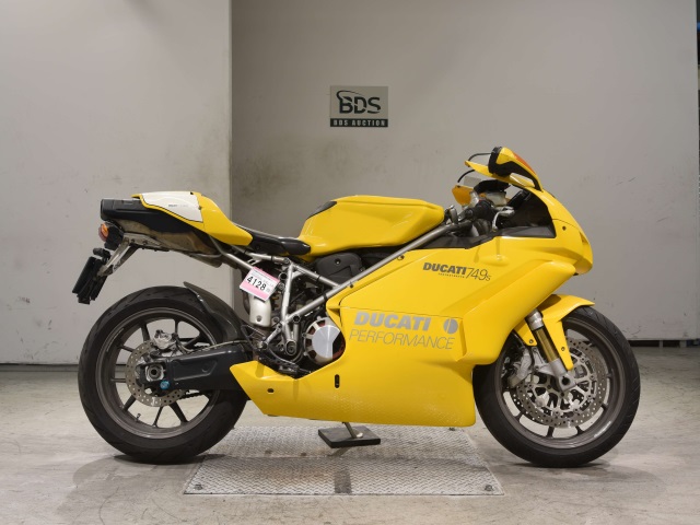 Ducati 749S 2005