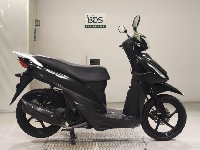 Suzuki ADDRESS V110