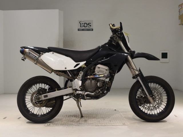 Kawasaki D-TRACKER250 2005