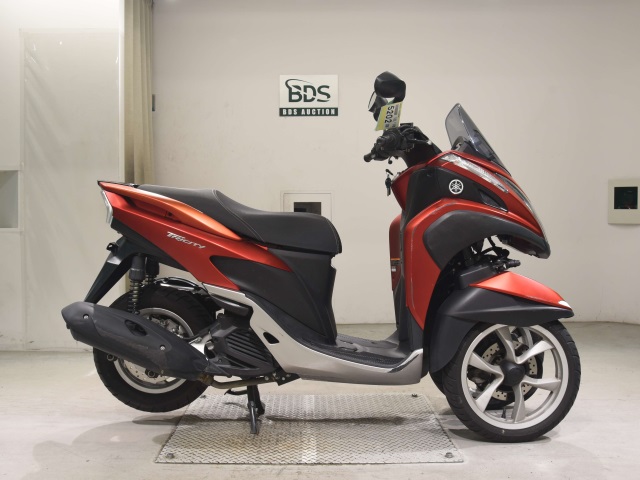 Yamaha TRICITY MW125 2015