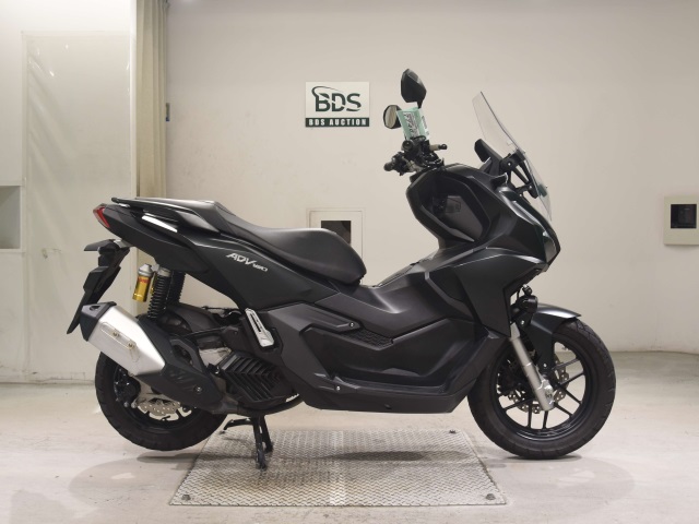 Honda ADV 160 2023