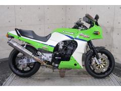 Kawasaki GPZ900R 2005