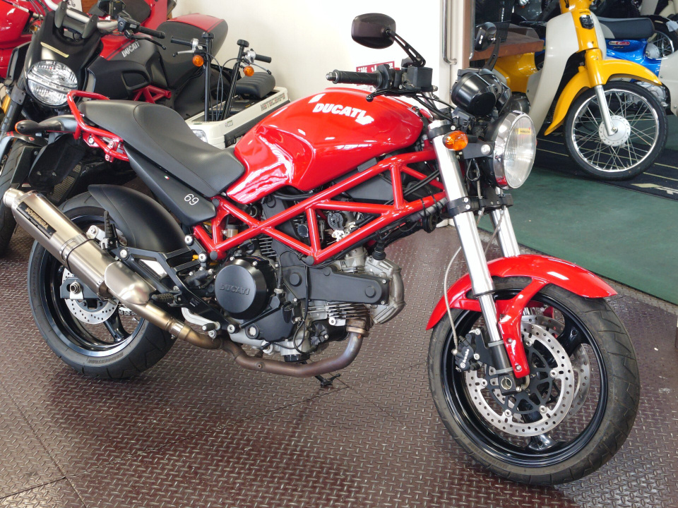 Ducati MONSTER 696 2009