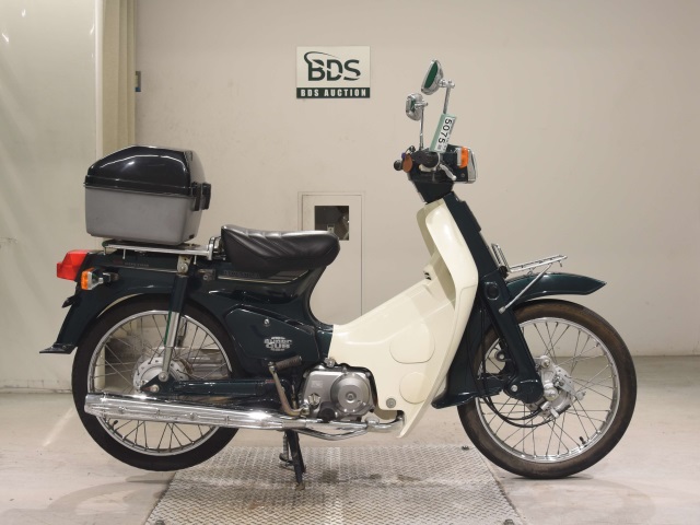 Honda C50-E 2000