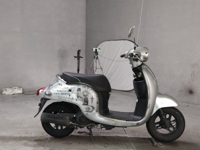 Honda GIORNO 2011