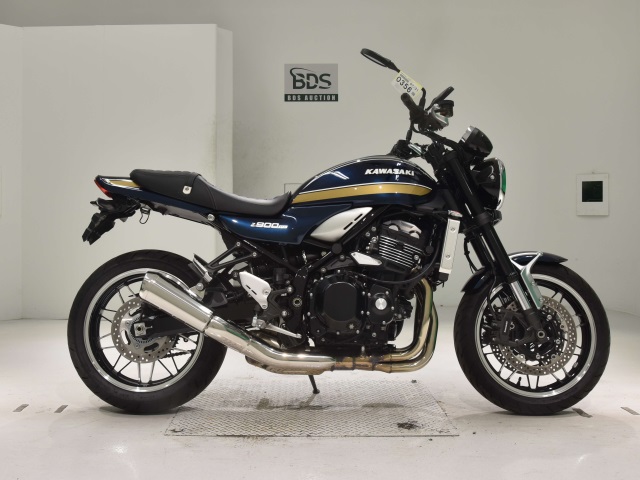 Kawasaki Z900RS 2021