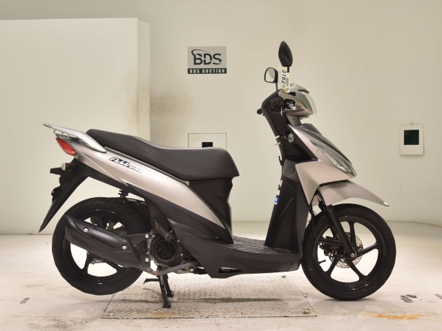 Suzuki ADDRESS V110