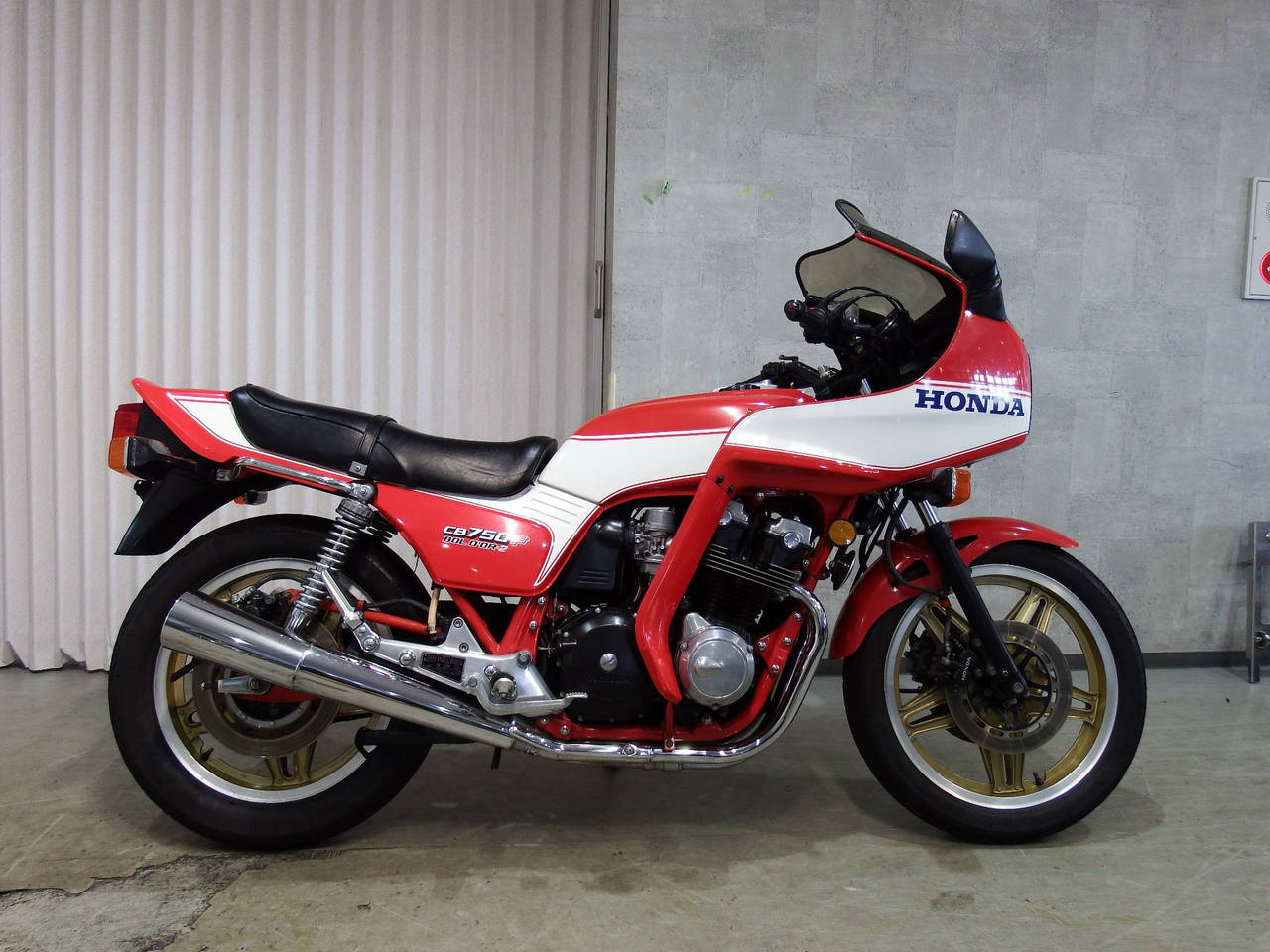 Honda CB750SF BOLDOR 1981