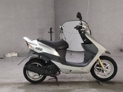 Suzuki SEPIA ZZ