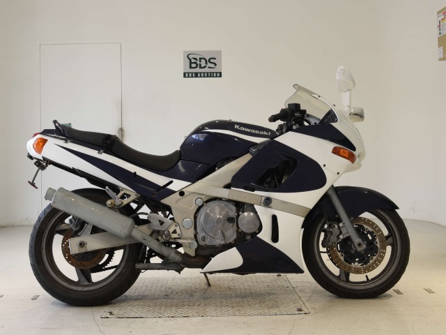 Kawasaki ZZ-R400 1994