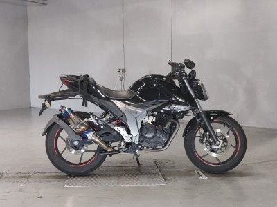 Suzuki GIXXER150