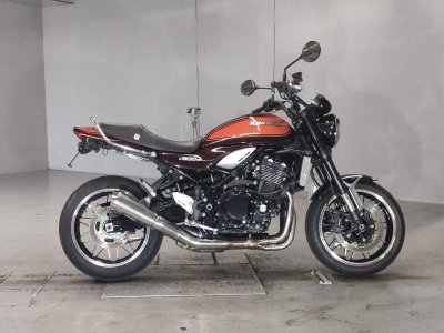Kawasaki Z900RS 2018