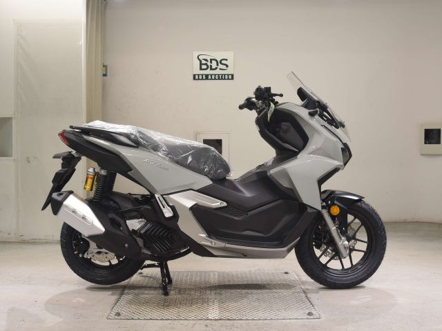 Honda ADV 160