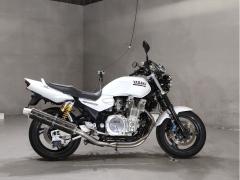 Yamaha XJR1300 2000