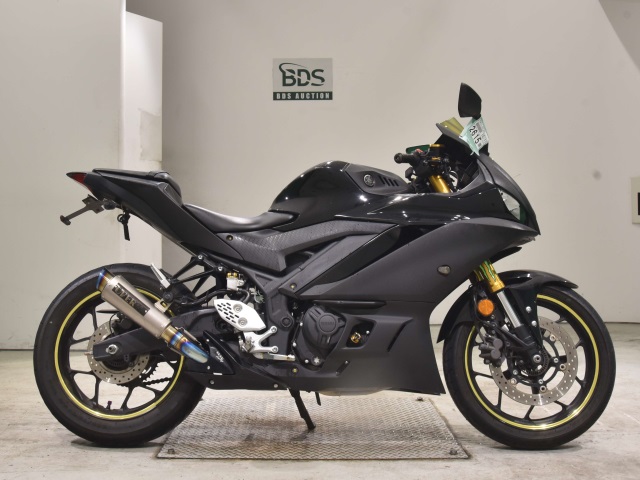 Yamaha YZF-R25A 2019