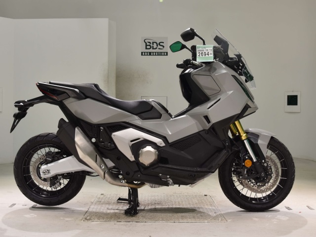 Honda X-ADV750-2 2025