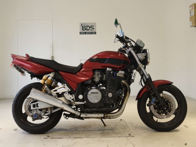Yamaha XJR1300 2002