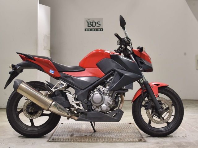 Honda CB250F 2015