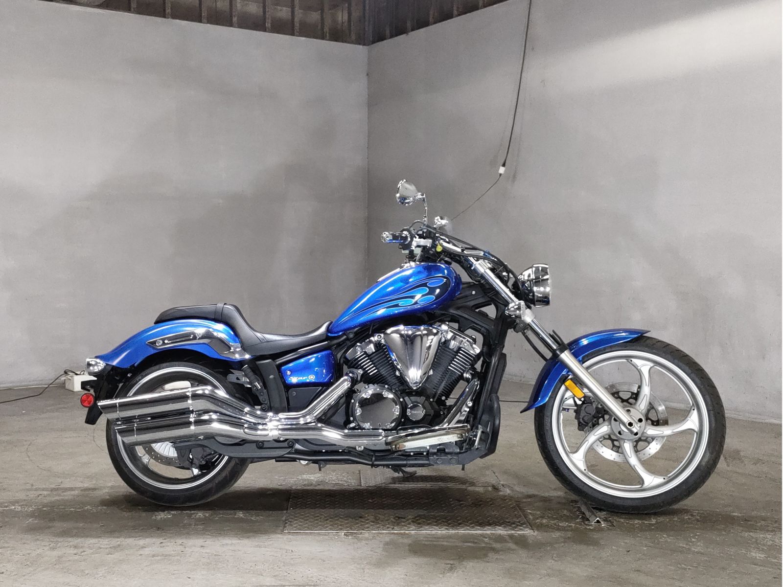 Yamaha STRYKER XVS1300 2011