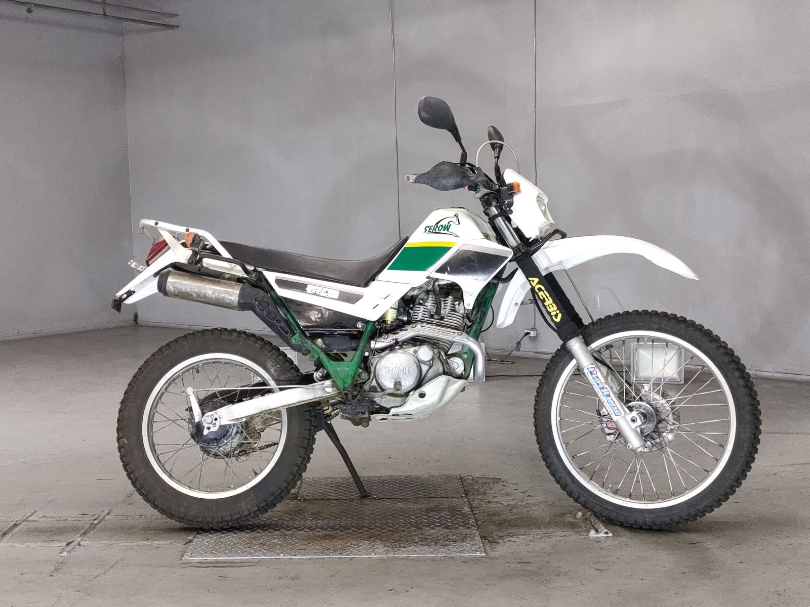 Yamaha SEROW XT225 1989