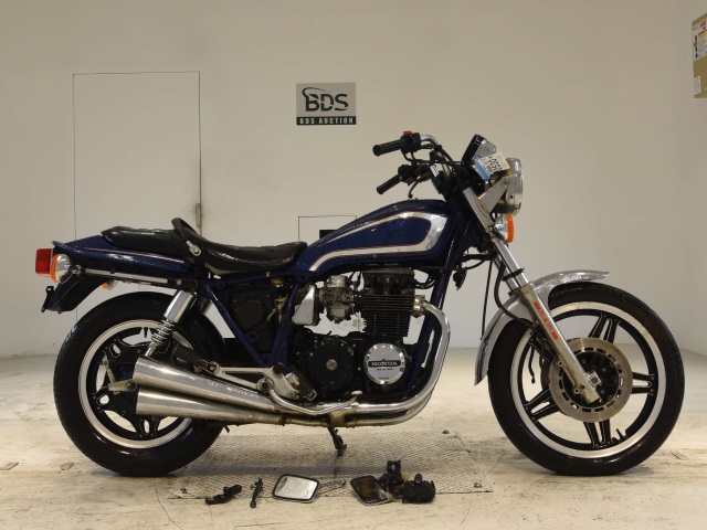 Honda CB650 CUSTOM 1981