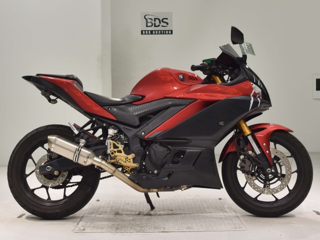 Yamaha YZF-R25A 2019