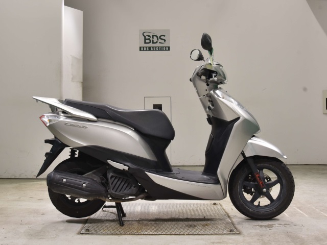 Honda LEAD125 2015