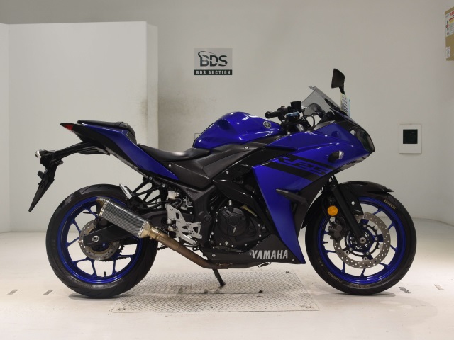 Yamaha YZF-R25A 2018