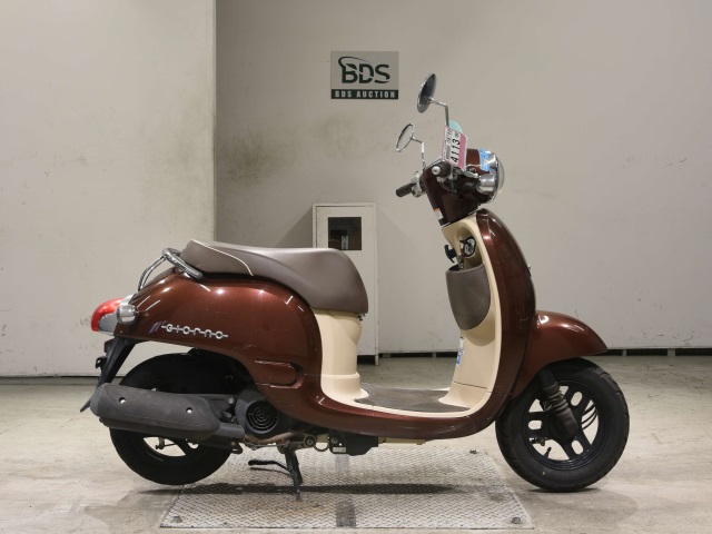 Honda GIORNO 2011