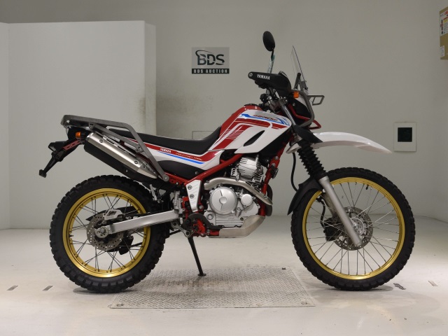 Yamaha SEROW XT250 2020