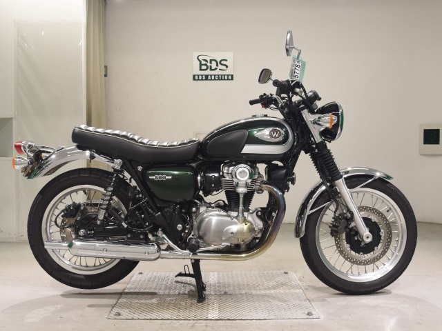 Kawasaki W800 2020