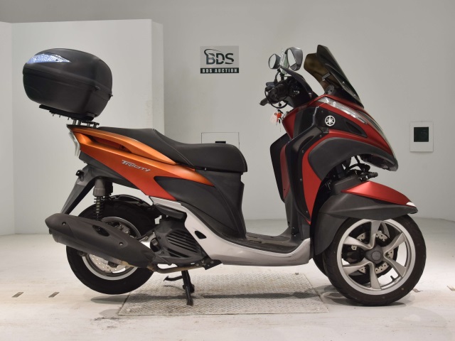 Yamaha TRICITY MW125 2015