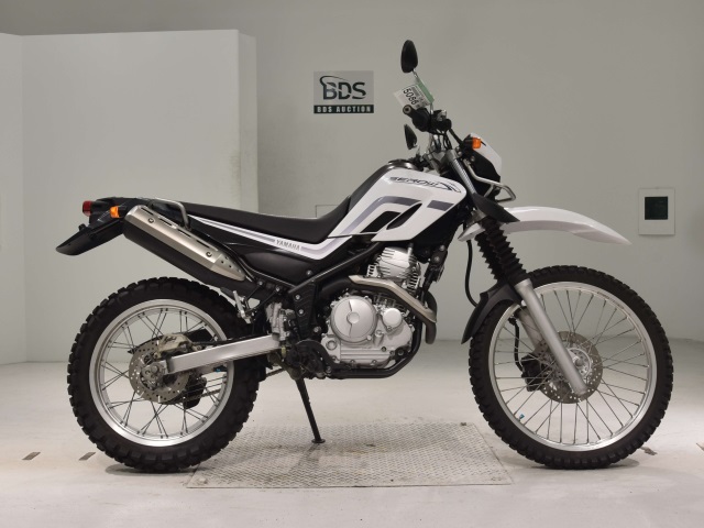 Yamaha SEROW XT250 2005