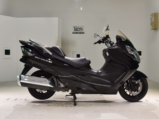 Suzuki SKYWAVE 250S