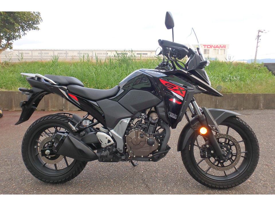 Suzuki V-STROM SX 2022