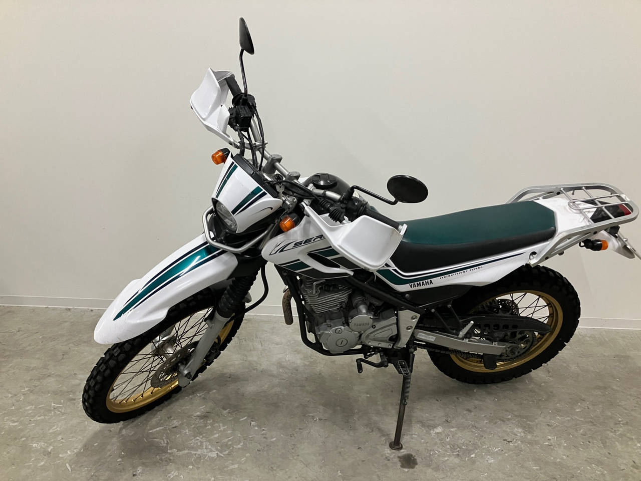 Yamaha SEROW XT250 2008