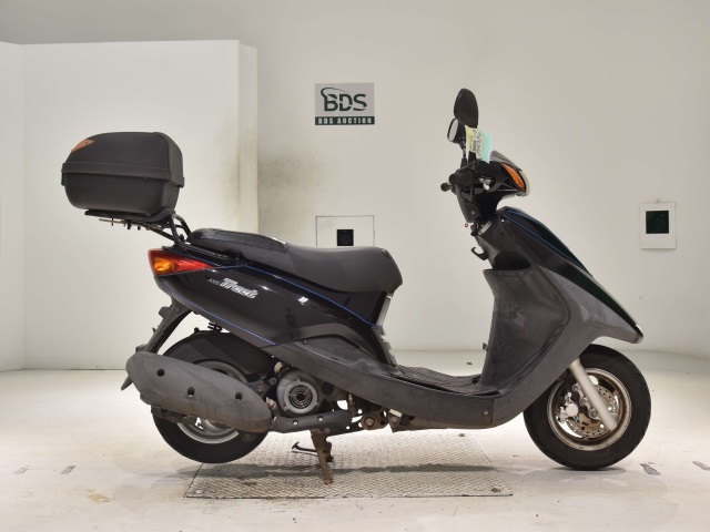 Yamaha AXIS125 2012