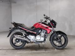 Suzuki GSR250