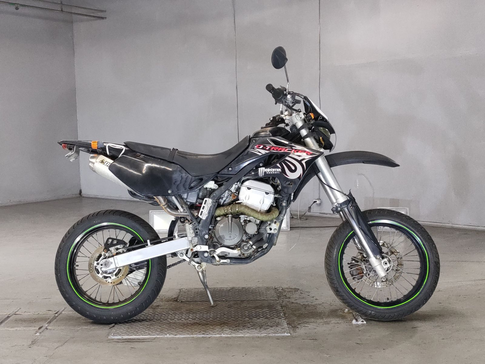 Kawasaki D-TRACKER250 2005