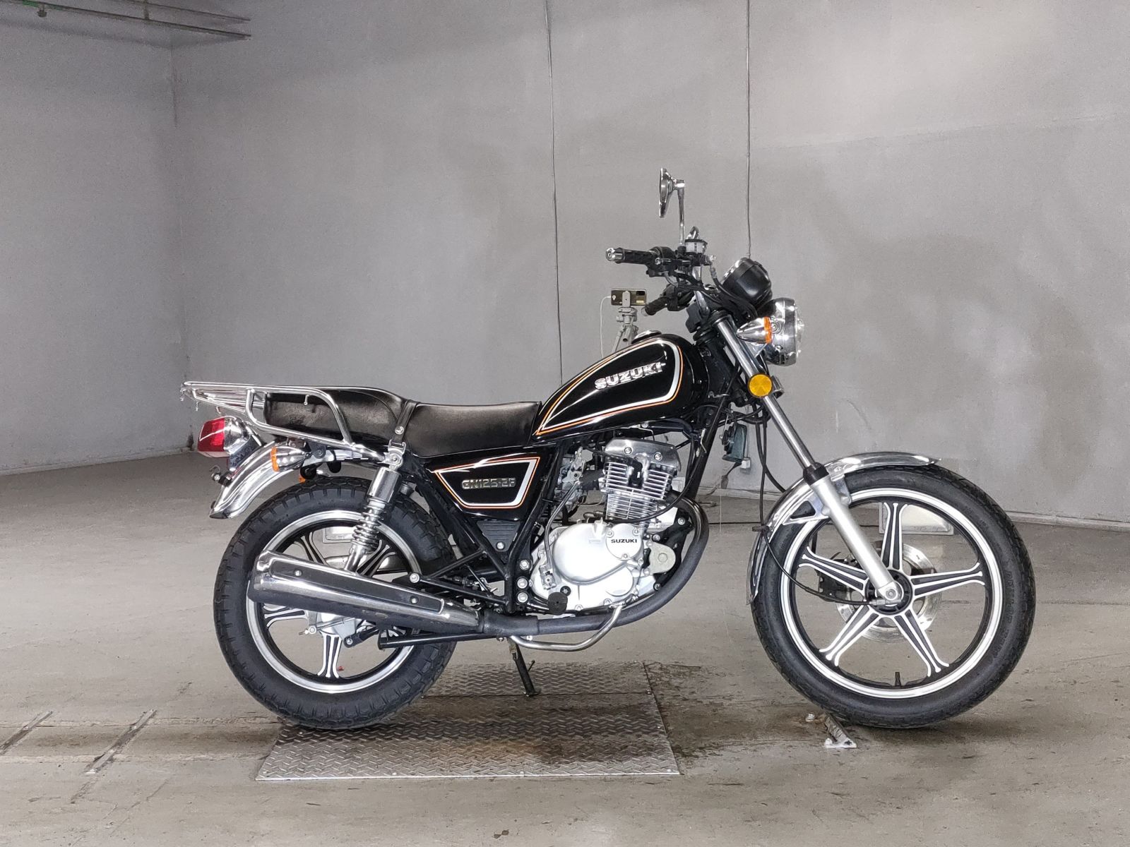 Suzuki GN125-2F 2016