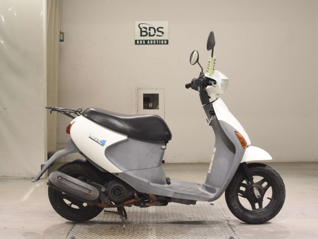 Suzuki LETS4