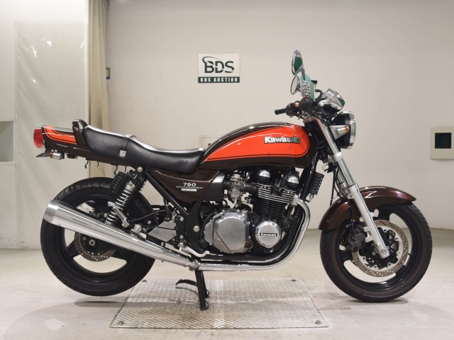 Kawasaki ZEPHYR750 2007