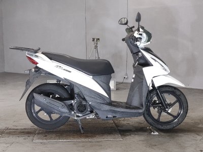 Suzuki ADDRESS V110