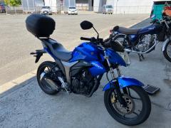 Suzuki GIXXER150