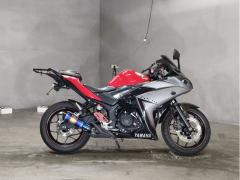 Yamaha YZF-R25 2016