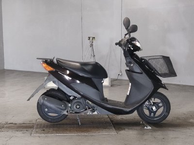 Suzuki ADDRESS V50