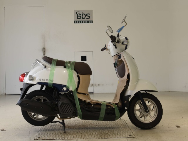 Honda GIORNO 2016